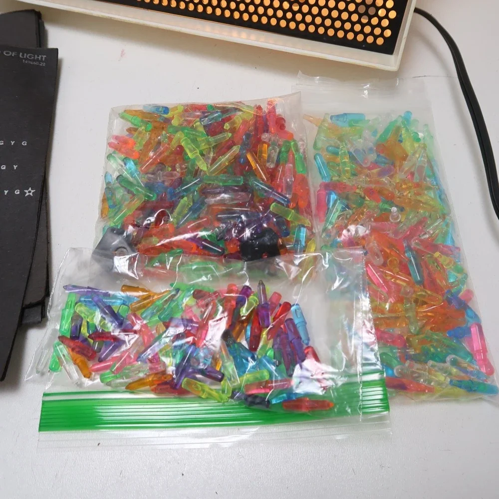 Vintage Milton Bradley 1986 Lite-Brite w/pegs sheets original box - Picture 2 of 11
